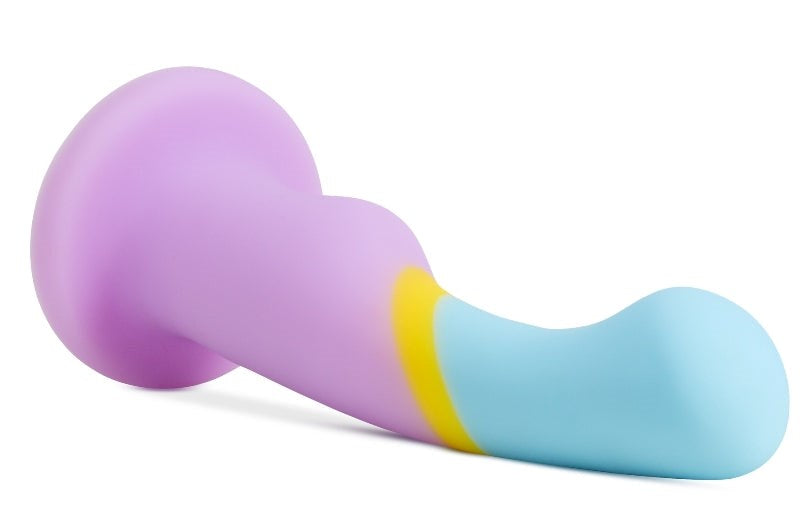Avant D14 Heart of Gold - Luxurious Dildo for Exquisite Delight Realistic Dildos