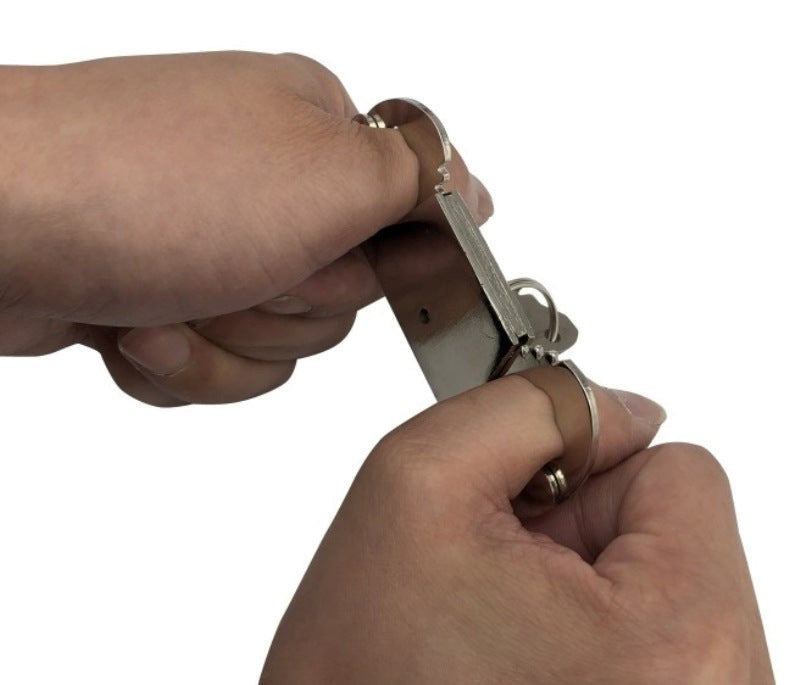 Thumb Steel Cuffs Steel Sex Toys