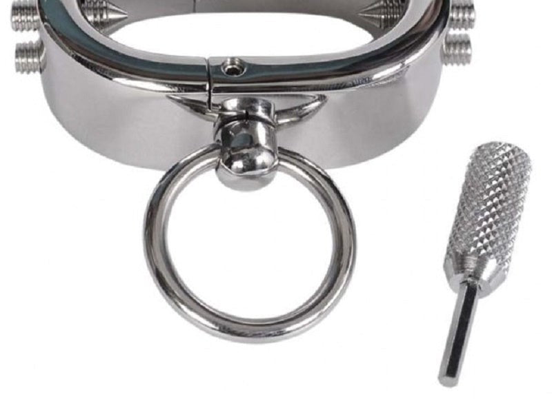 Kelis Cock & Ball Torture Teeth Steel Sex Toys