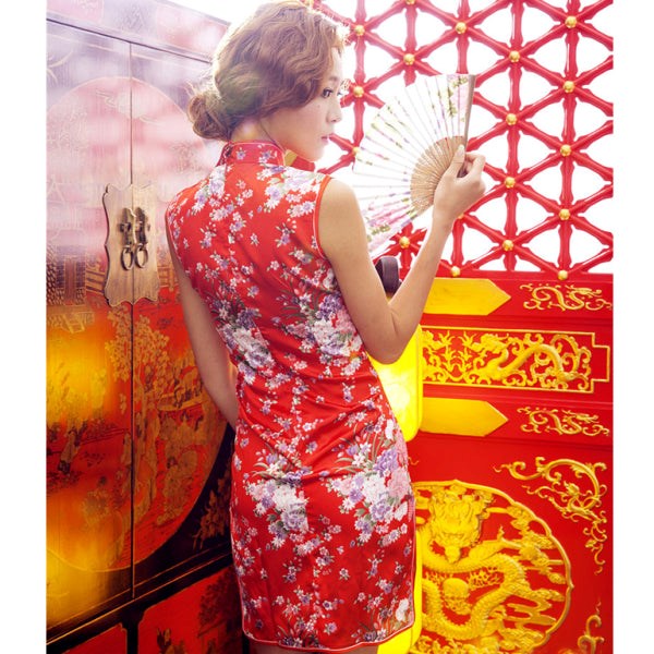 Starfire Daydream - Enchanting Crimson Qipao Silk Dress Fancy Dress Ups