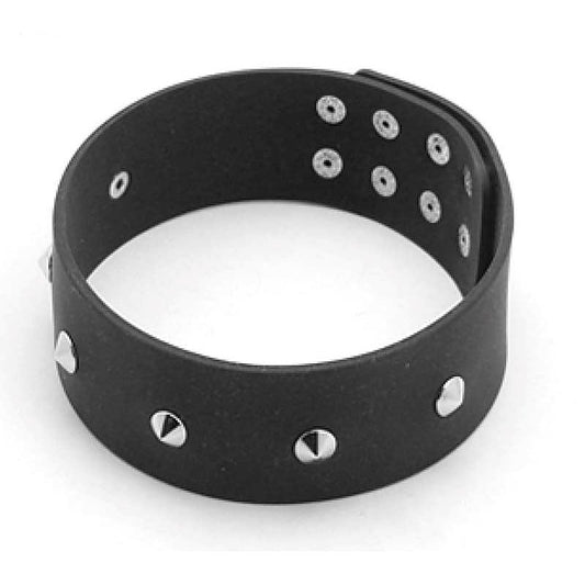 RoomFun's Adjustable Studded Silicone Collar - Kinky Comfort