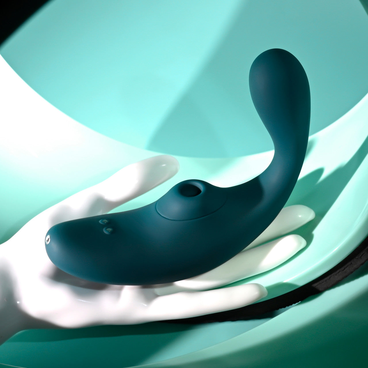 Playboy Pleasure CHARMER Clitoral Suction Vibrator Clit Ticklers and Pulsators