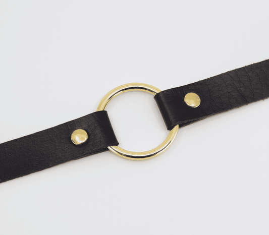 Love In Leather O-Ring Faux Leather BDSM Choker - Collars and Leads