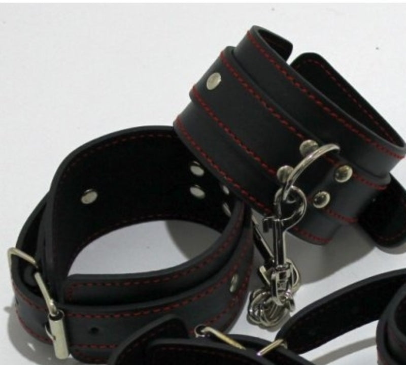 BDStyle Faux Leather Bondage Wrist and Ankle Restraints Cuffs and Restraints