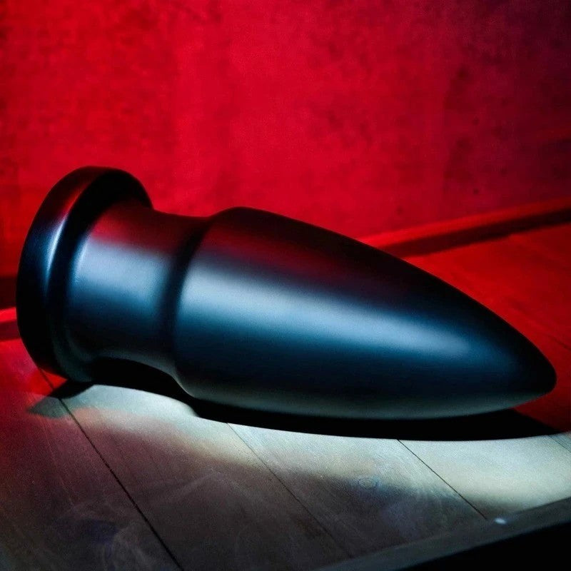 Zero Tolerance The Titan Giant Anal Plug Black Butt Plugs