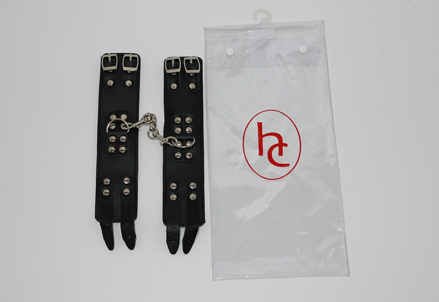 Affordable Bondage Black Wrist Restraints Collars And Cuffs