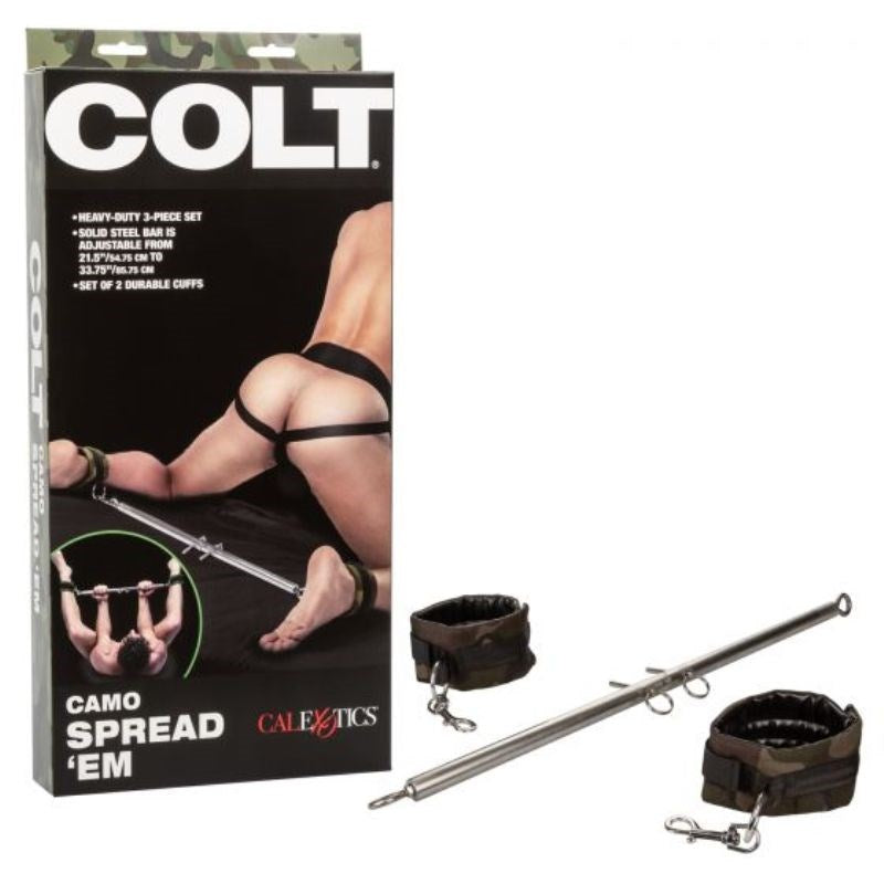 Colt Camo Spread Em Spreaders and Hangers