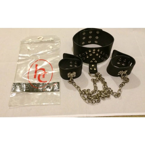 FTBondage Collar & Wrist Restraint with Chains - Cuffs and Restraints