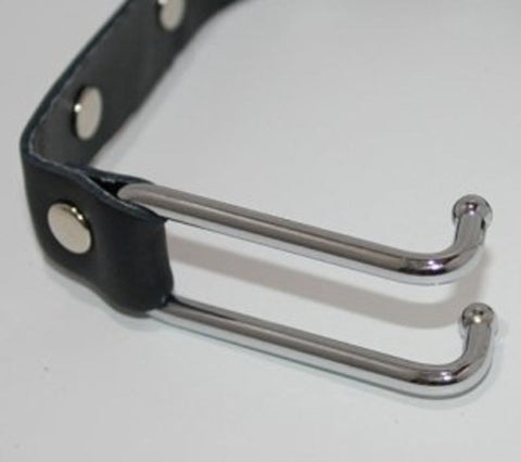 KinkyTime Metal Nose Hooks on Connectable Leather Lead - Cuffs and Restraints