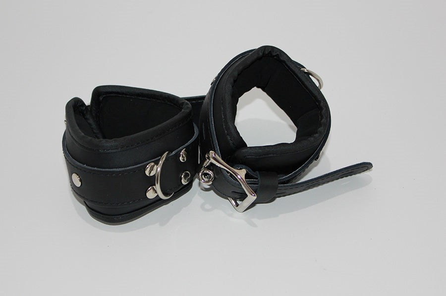 Leather Bondage Wrist/Ankle Restraints Cuffs and Restraints