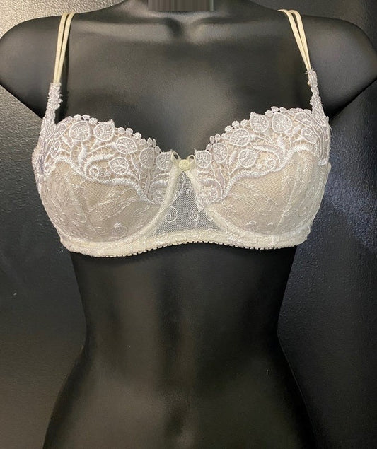 Crystelle's Sara Lace Bra - Fashionable Comfort for Feminine Intimates - Bras and Bra Sets
