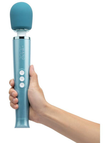 Le Wand Dive Submersible Rechargeable Vibrating Body Wand Massager - Body Wands