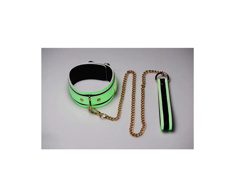 Master Series Kink in the Dark Glowing Collar and Lead Fluro Green Collars and Leads