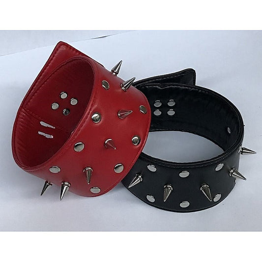 Bondage Classic Short Spike Collar