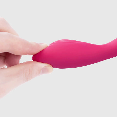 Svakom Iris Flexible Clitoral and G-Spot Silicone Vibrator - Waterproof Vibrators