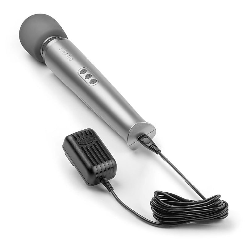 Rechargeable Vibrating Massager by Le Wand - Body Wands