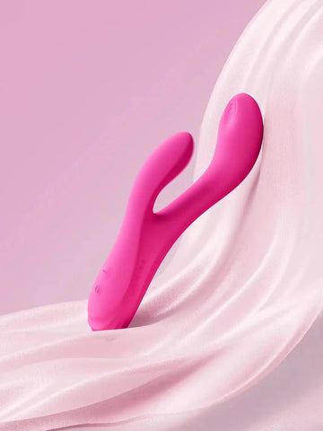 Lovense Osci 3 Vibrating and Heating Rabbit Vibrator - Rabbit Vibrators