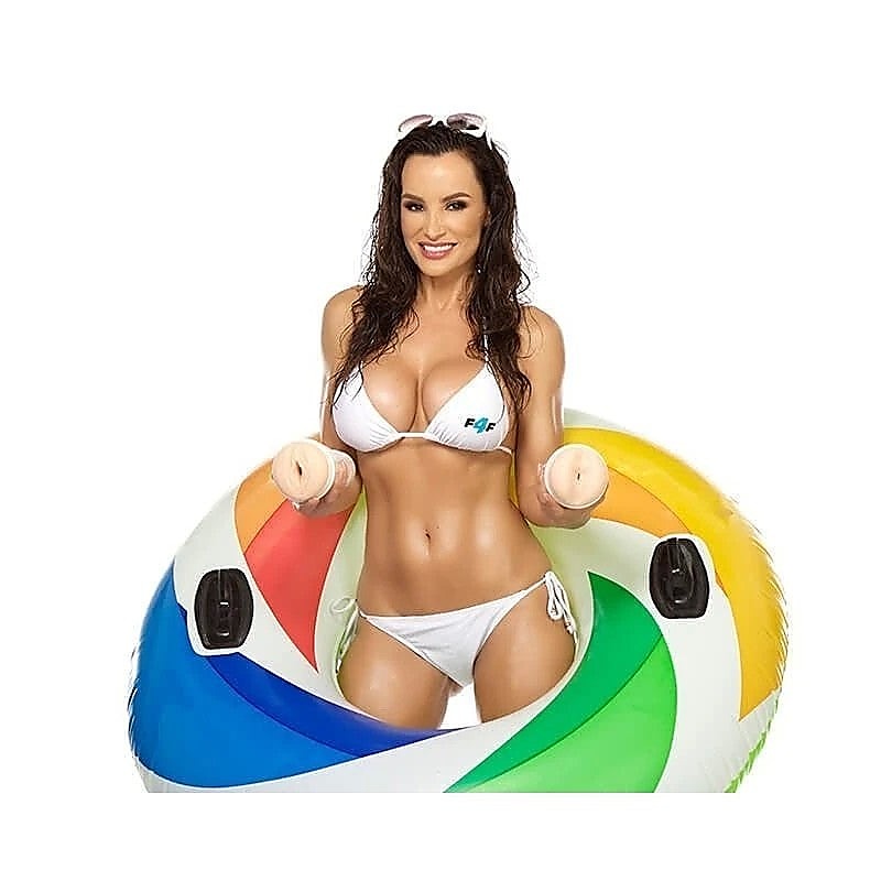 Girl Lisa Ann Adult Male Masturbator By Fleshlight - Fleshlight Male Masturbators