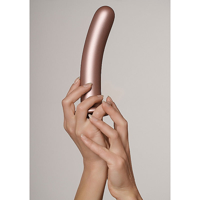 Shots Toys Smooth Silicone Suction G-Spot Dildo 17 cm - Non-Realistic Dildos