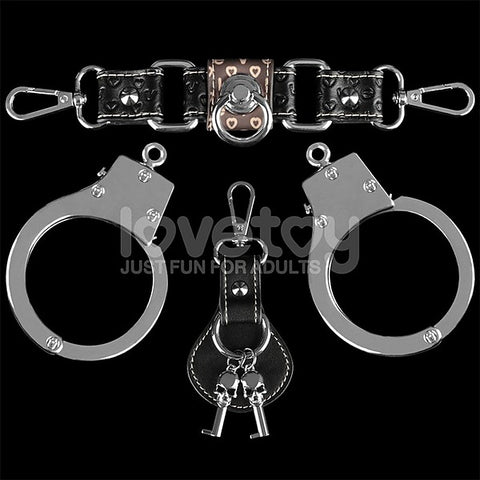Heavy Metal BDSM Play Unisex Handcuffs by Lovetoy - Cuffs And Restraints