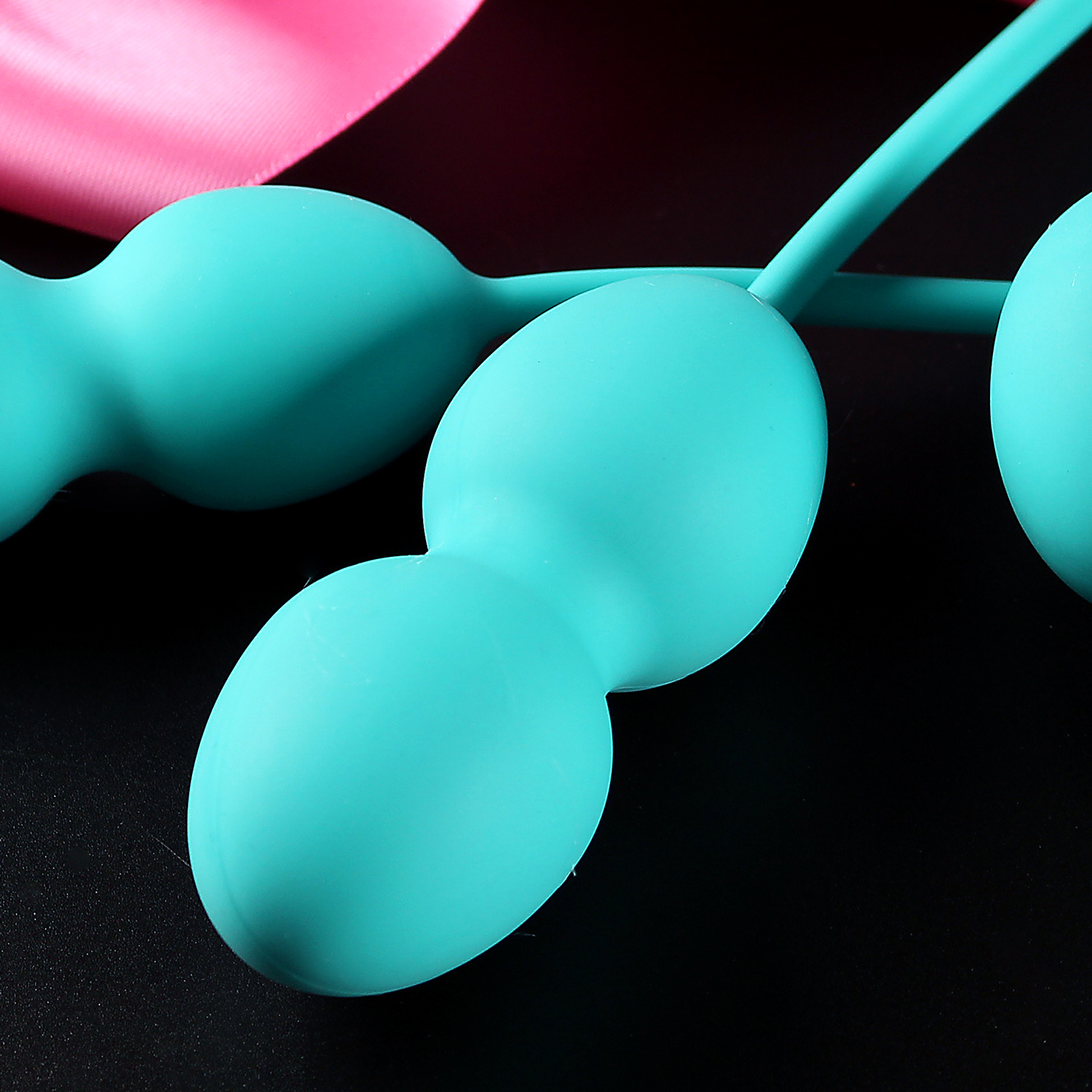 Svakom Nova Weighted Kegel Exercise Balls Love Eggs and Kegel Exercisers