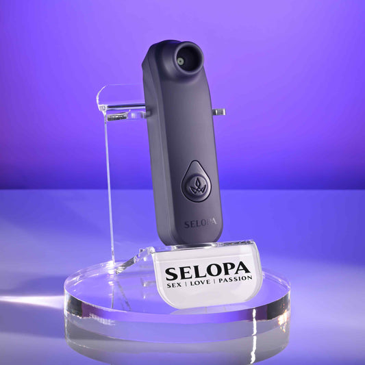Selopa SURE THING Vibrating & Sucking Clitoral Stimulator Black Clit Ticklers and Pulsators