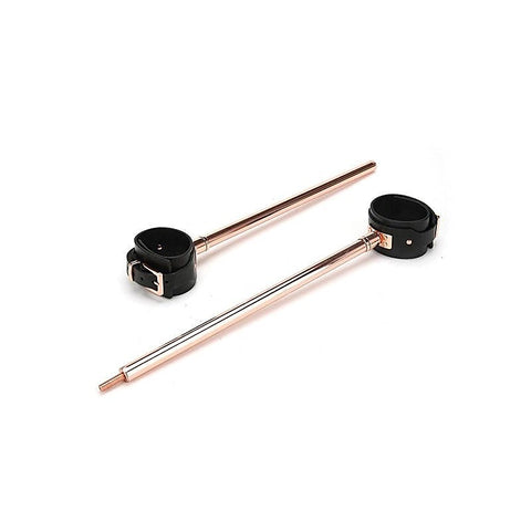 Secret Kisses Spreader Bar by Xgen Products - Spreaders and Hangers