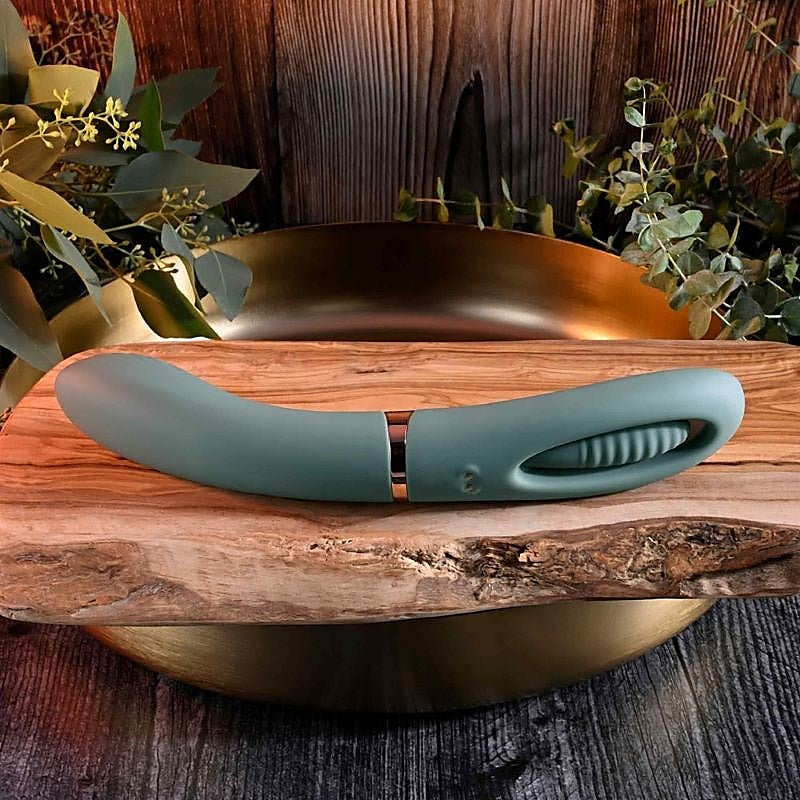 Professional Chick Flick Vibrator by Evolved - G-Spot Vibrators