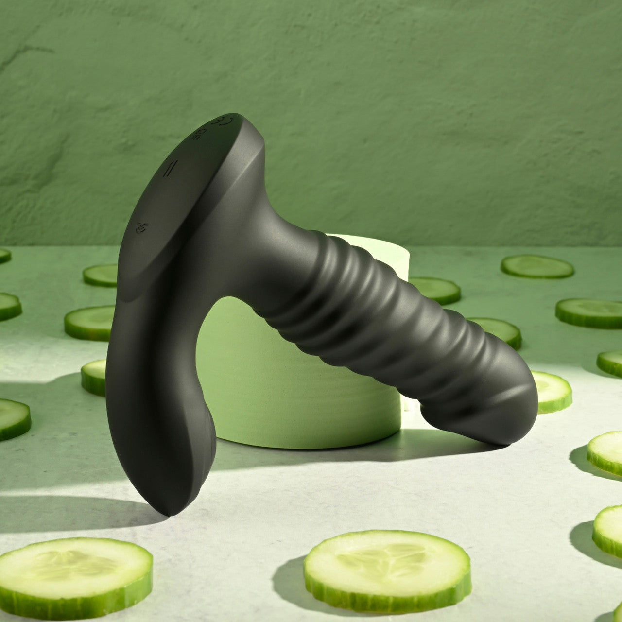 Zero Tolerance Striker Thrusting Anal Vibrator Prostate Toys