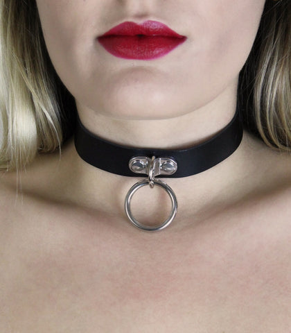 Love In Leather Centre Ring Faux Leather Choker - Collars and Leads
