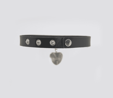 Love In Leather Heart Pendant Faux Leather Choke - Collars and Leads
