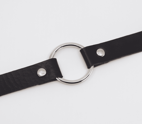 Love In Leather O-Ring Faux Leather BDSM Choker - Collars and Leads