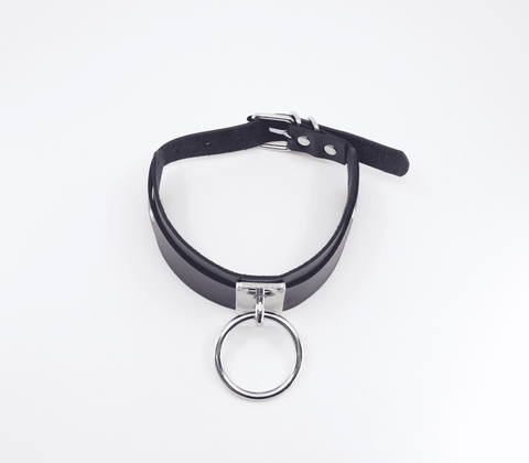 Love In Leather O-Ring Faux Leather BDSM Collar - Collars and Leads