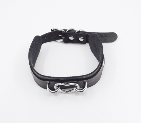 Love In Leather Heart Embellishment Faux Leather Collar - Collars and Leads