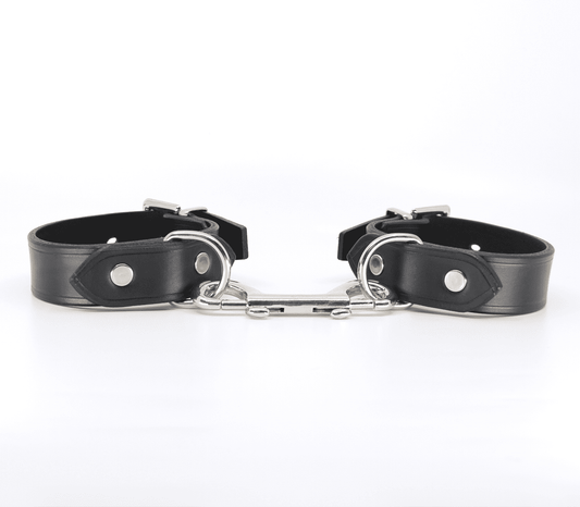 Love In Leather Unlined Leather Wrist Restraints - Cuffs And Restraints