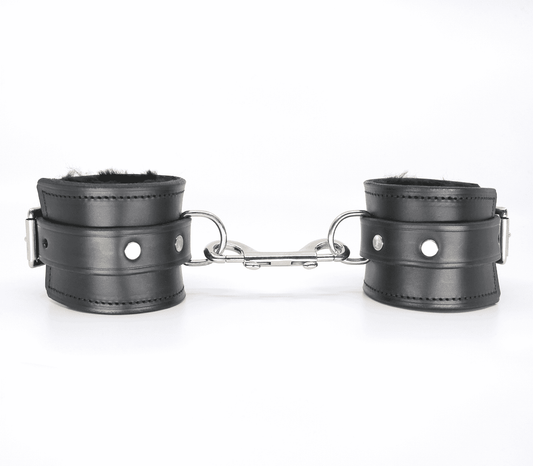 Love In Leather Sheepskin Lined Bondage Wrist Cuffs - Cuffs And Restraints