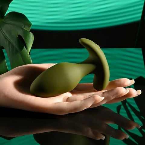 Selopa THE COLONEL USB Rechargeable Vibrating Butt Plug With Wireless Remote Green - Butt Plugs