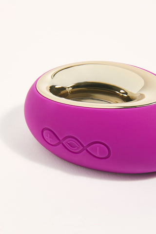 Lelo Alia Luxury Waterproof Personal Massager - Personal Massagers
