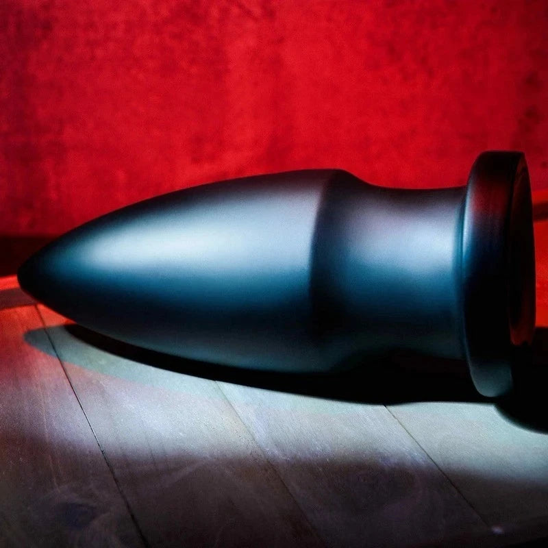 Zero Tolerance The Titan Giant Anal Plug Black Butt Plugs